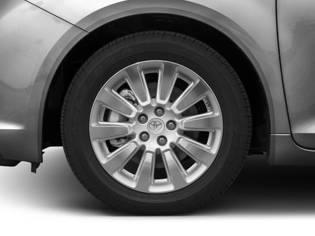 2017 Toyota Sienna XLE Premium 7 Passenger