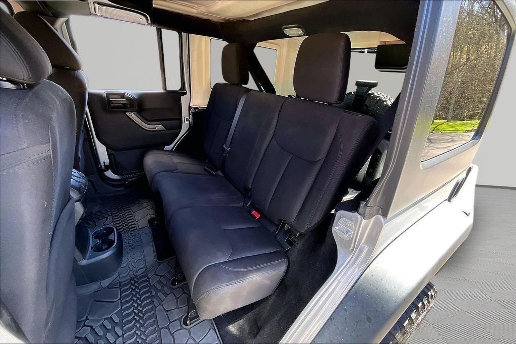 2015 Jeep Wrangler Unlimited Sport