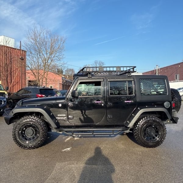 2017 Jeep Wrangler Unlimited Sport