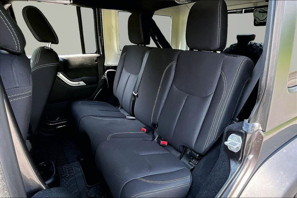 2017 Jeep Wrangler Unlimited Rubicon - Photo 23
