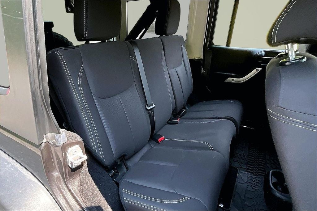 2017 Jeep Wrangler Unlimited Rubicon - Photo 24
