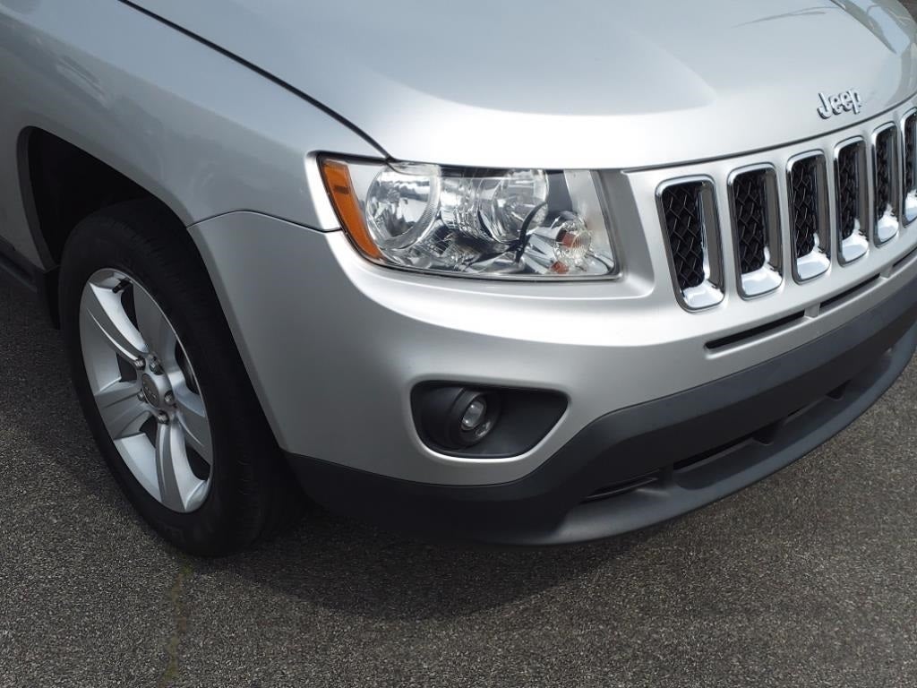 Used 2013 Jeep Compass Sport with VIN 1C4NJDBBXDD182846 for sale in Bristol, TN