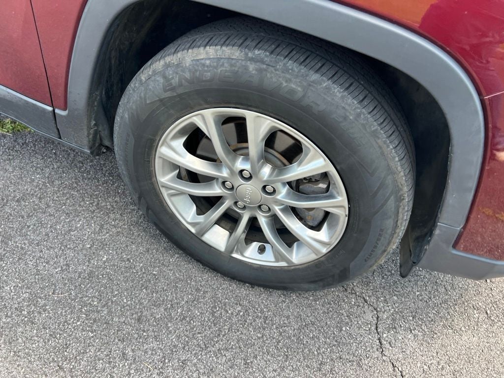 2019 Jeep Cherokee Latitude