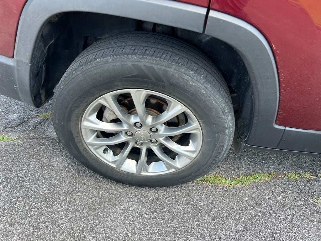2019 Jeep Cherokee Latitude