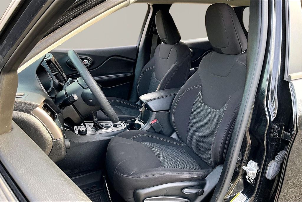 2021 Jeep Cherokee Latitude