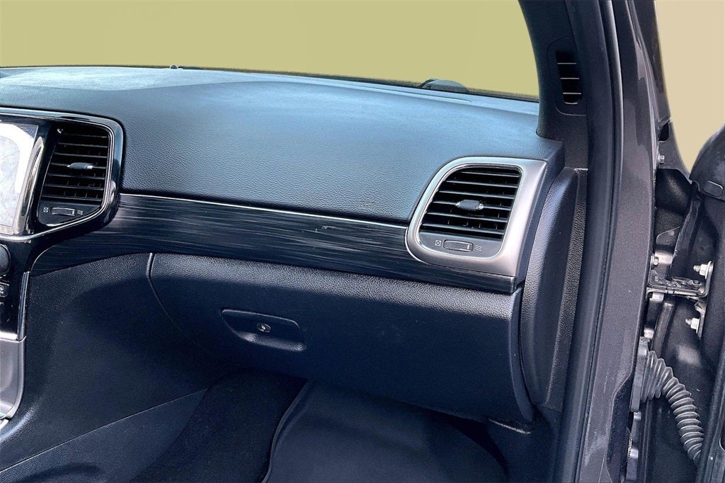 2019 Jeep Grand Cherokee Laredo E