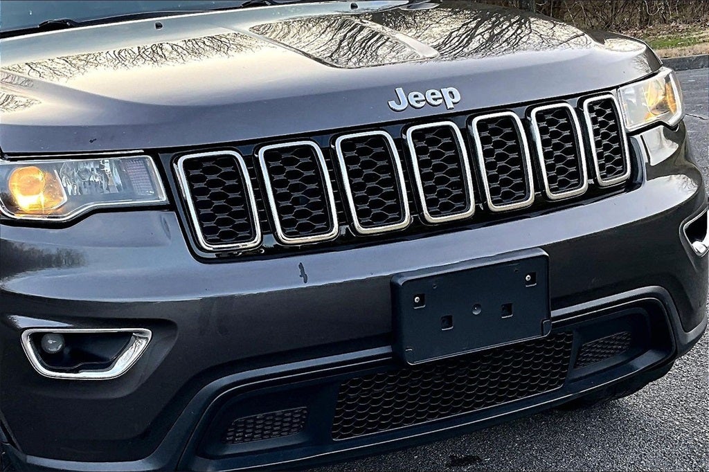 2019 Jeep Grand Cherokee Laredo E