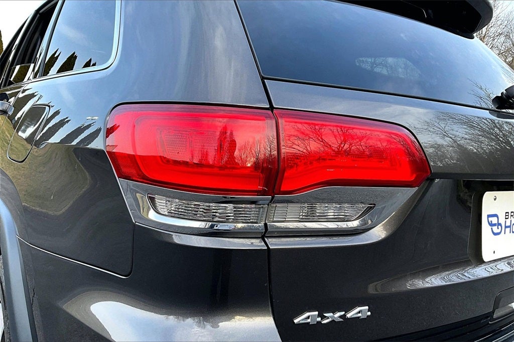 2019 Jeep Grand Cherokee Laredo E