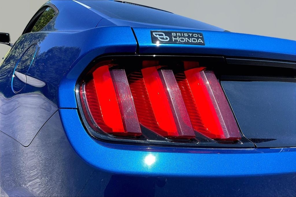 2017 Ford Mustang V6