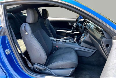 2017 Ford Mustang V6