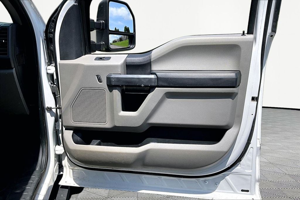 2017 Ford F-350SD XL DRW