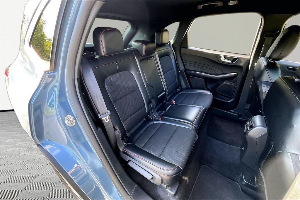 2025 Ford Escape ST-Line Select