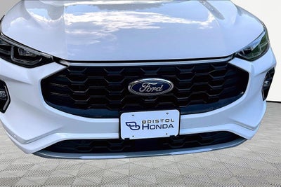 2023 Ford Escape ST-Line Elite