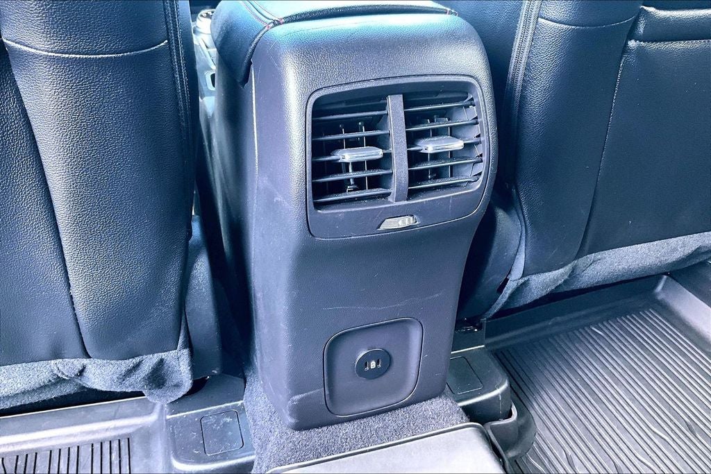 2023 Ford Escape ST-Line Elite