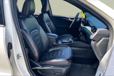 2023 Ford Escape ST-Line Elite