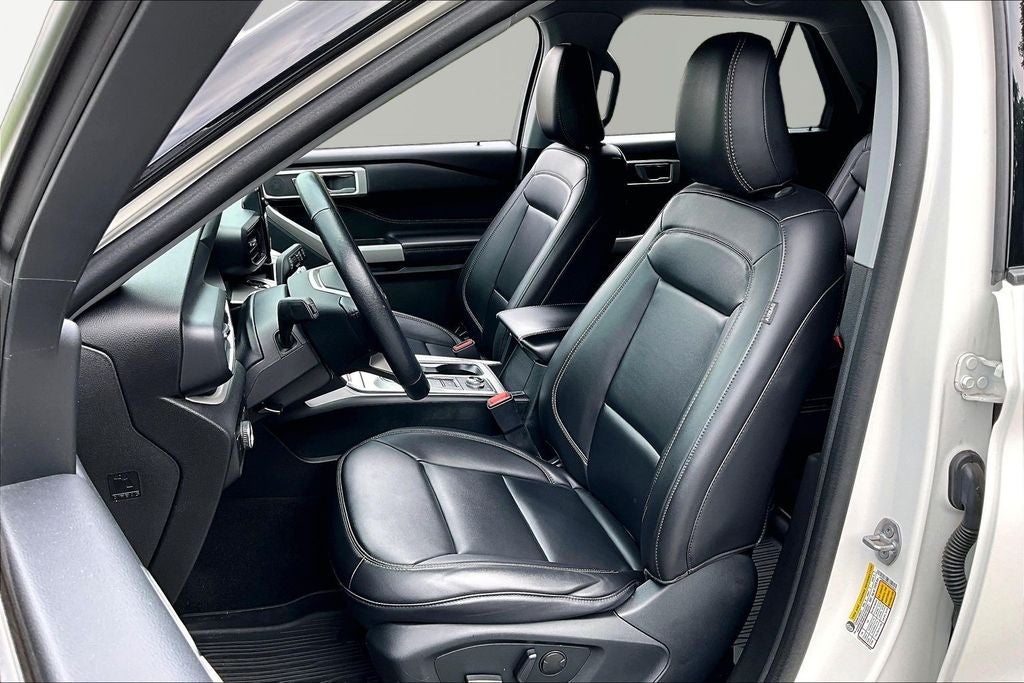 2023 Ford Explorer XLT - Photo 24