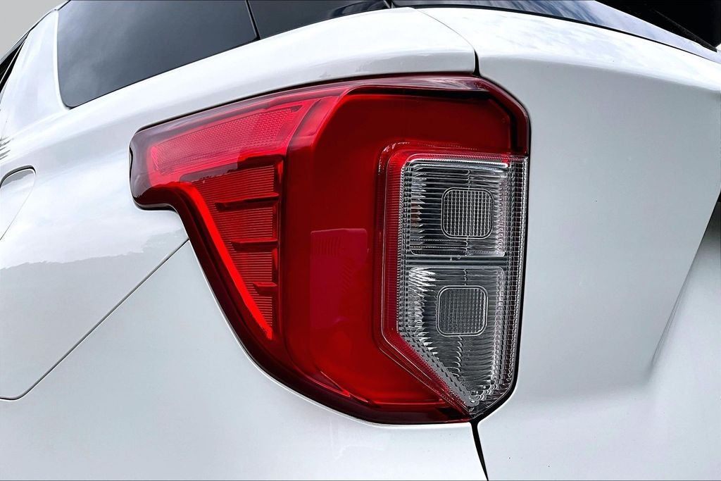 2023 Ford Explorer XLT - Photo 30