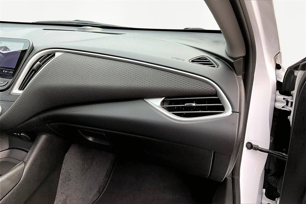 2022 Chevrolet Malibu LS 1LS