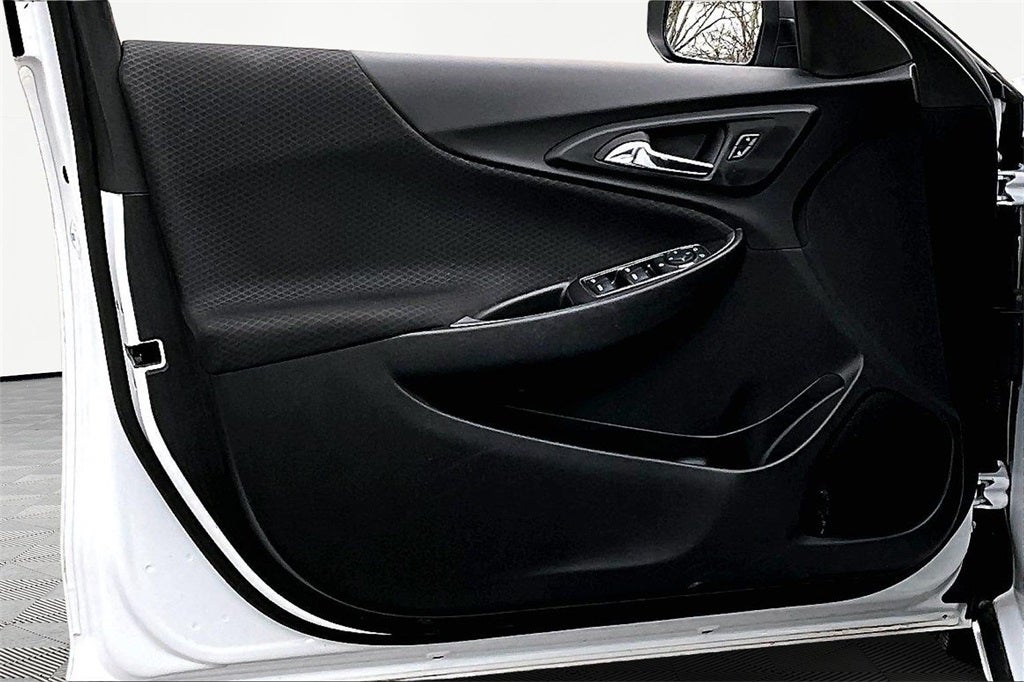 2022 Chevrolet Malibu LS 1LS