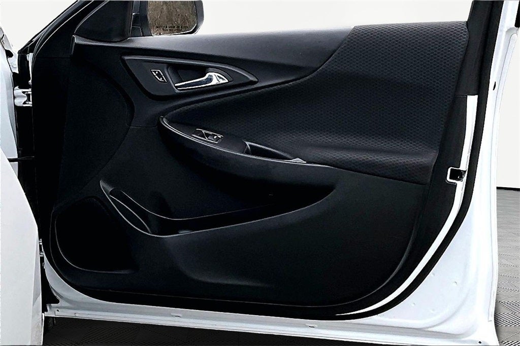 2022 Chevrolet Malibu LS 1LS