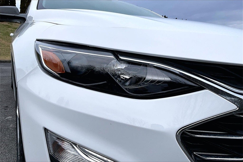 2022 Chevrolet Malibu LS 1LS