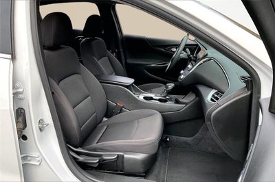 2022 Chevrolet Malibu LS 1LS