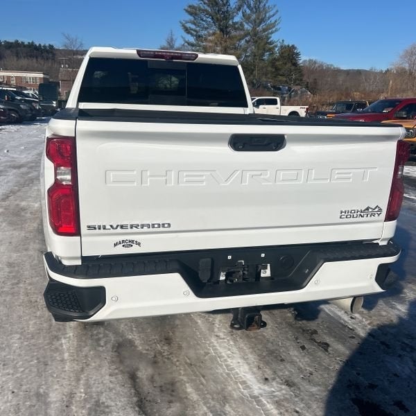 2022 Chevrolet Silverado 3500HD High Country