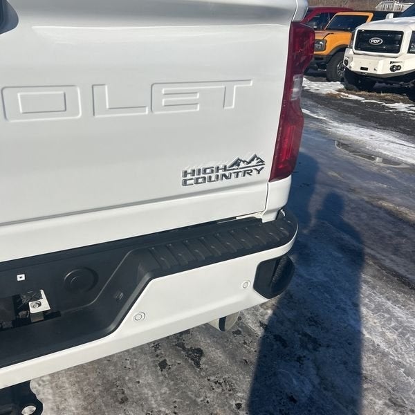 2022 Chevrolet Silverado 3500HD High Country