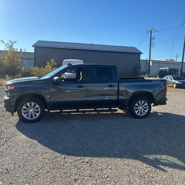 2021 Chevrolet Silverado 1500 Custom