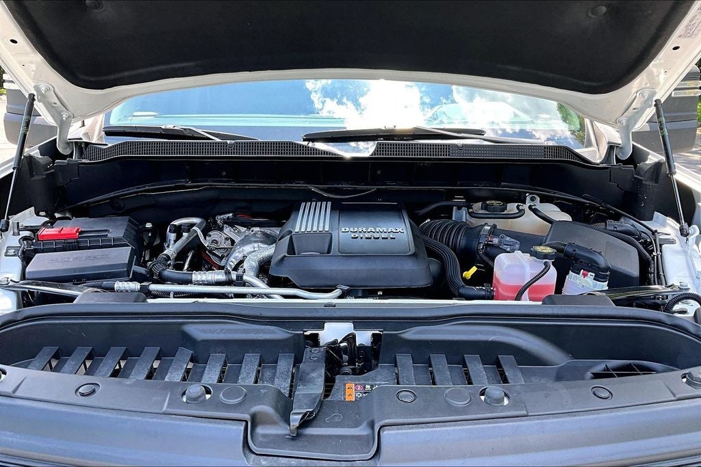 2025 Chevrolet Silverado 1500 LT LT1