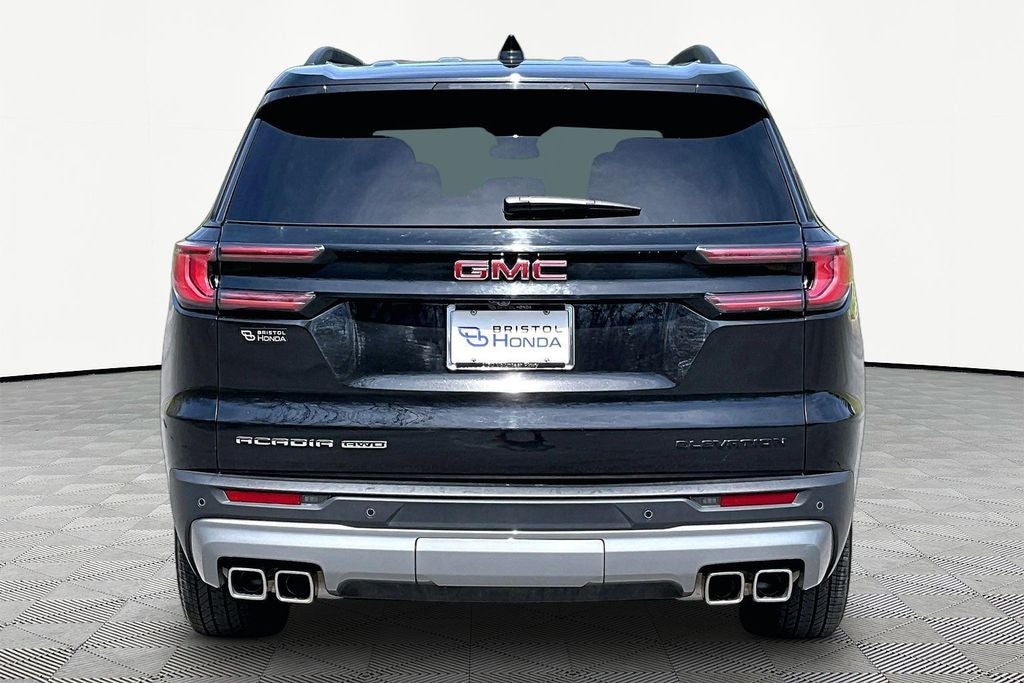 2025 GMC Acadia Elevation
