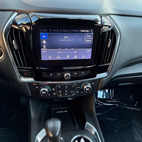 2022 Chevrolet Traverse Premier