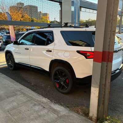 2022 Chevrolet Traverse Premier