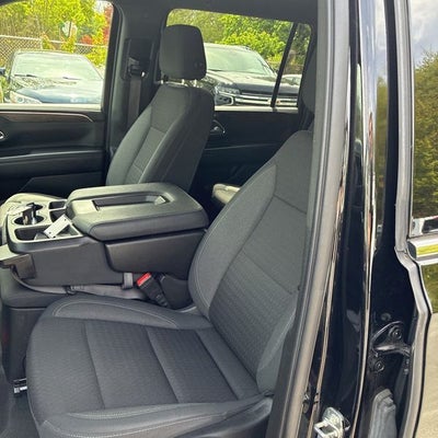 2022 Chevrolet Suburban LS