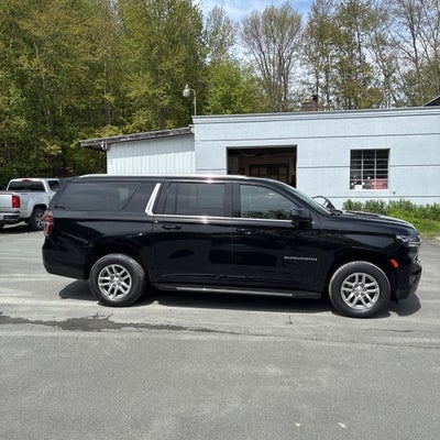 2022 Chevrolet Suburban LS