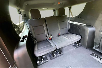 2022 Chevrolet Suburban LS