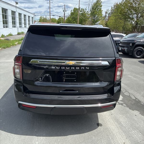 2022 Chevrolet Suburban LS
