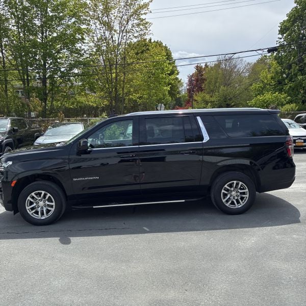 2022 Chevrolet Suburban LS