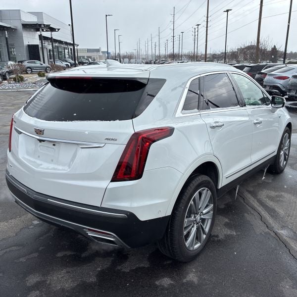 2021 Cadillac XT5 Premium Luxury
