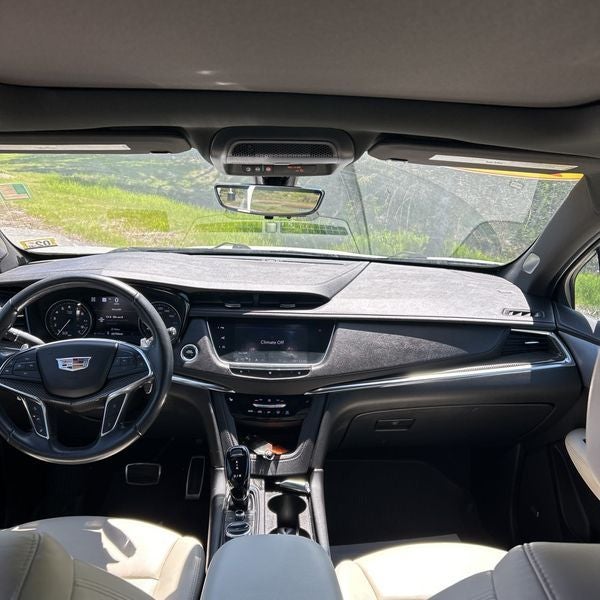 2020 Cadillac XT5 Sport