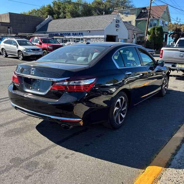 2016 Honda Accord EX w/Honda Sensing