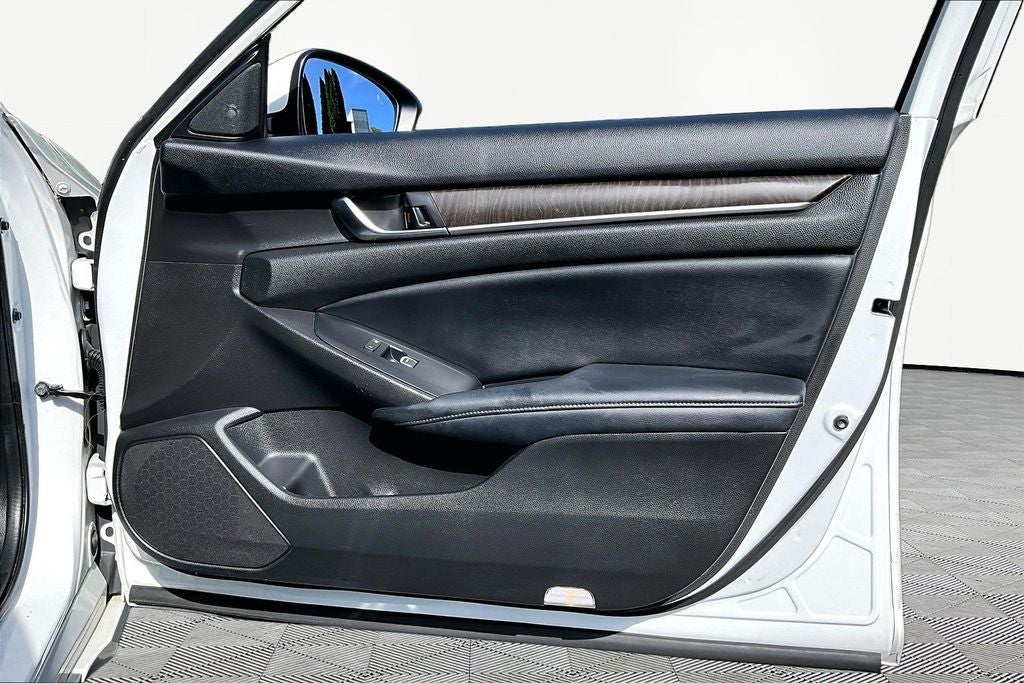 2018 Honda Accord Touring 2.0T