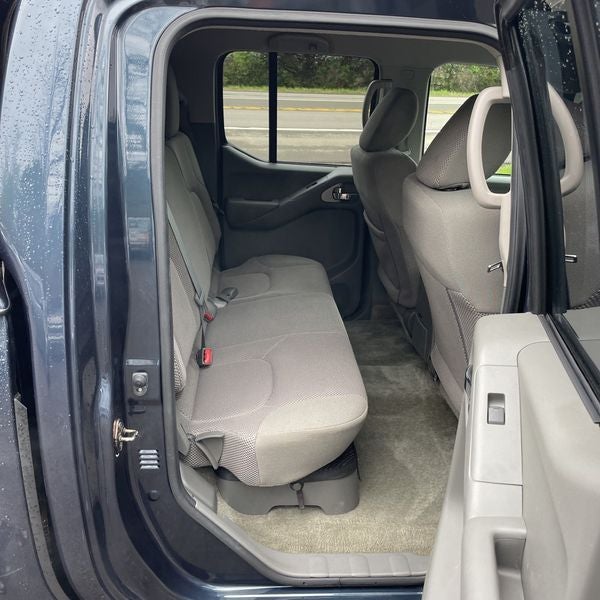 2015 Nissan Frontier SV