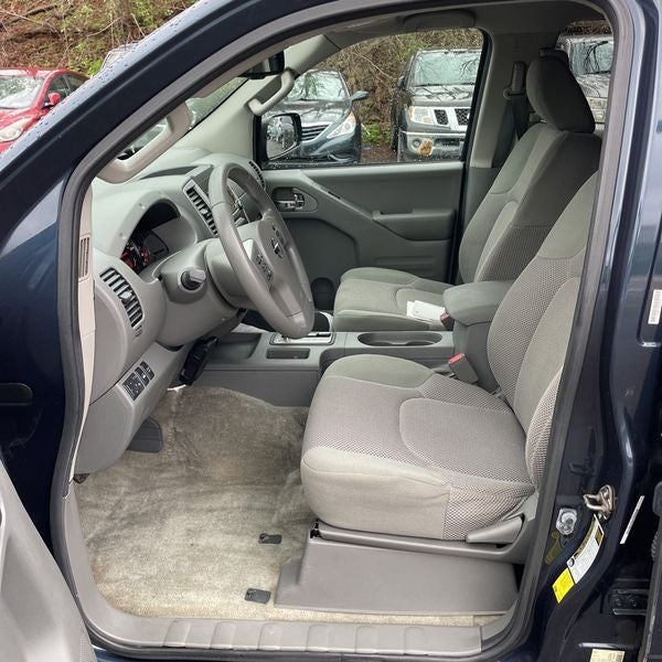 2015 Nissan Frontier SV