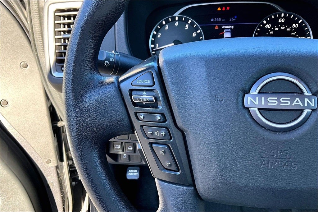 2022 Nissan Frontier SV