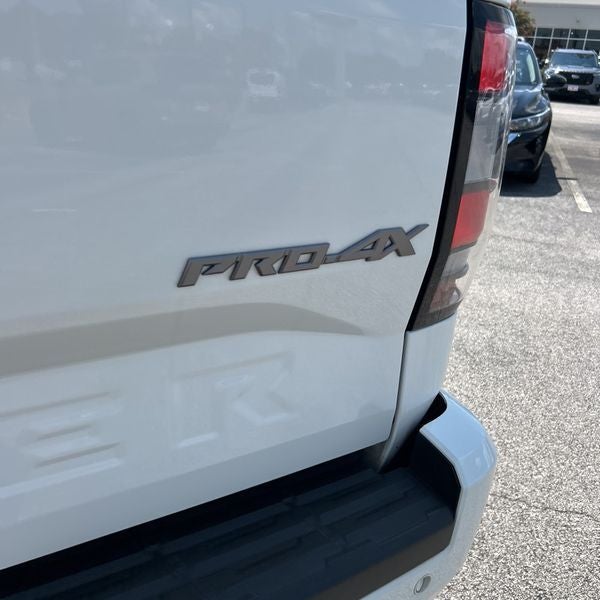 2022 Nissan Frontier PRO-4X