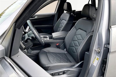 2025 Volkswagen Atlas Cross Sport 2.0T SE