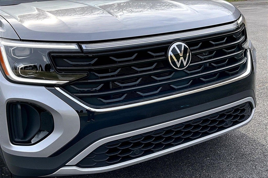 2025 Volkswagen Atlas Cross Sport 2.0T SE