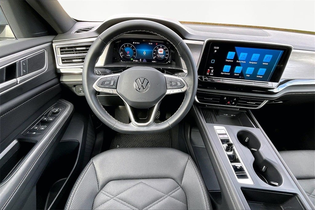 2025 Volkswagen Atlas Cross Sport 2.0T SE