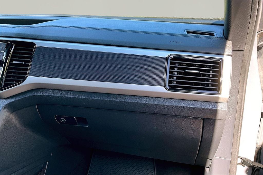 2021 Volkswagen Atlas Cross Sport 3.6L V6 SEL Premium